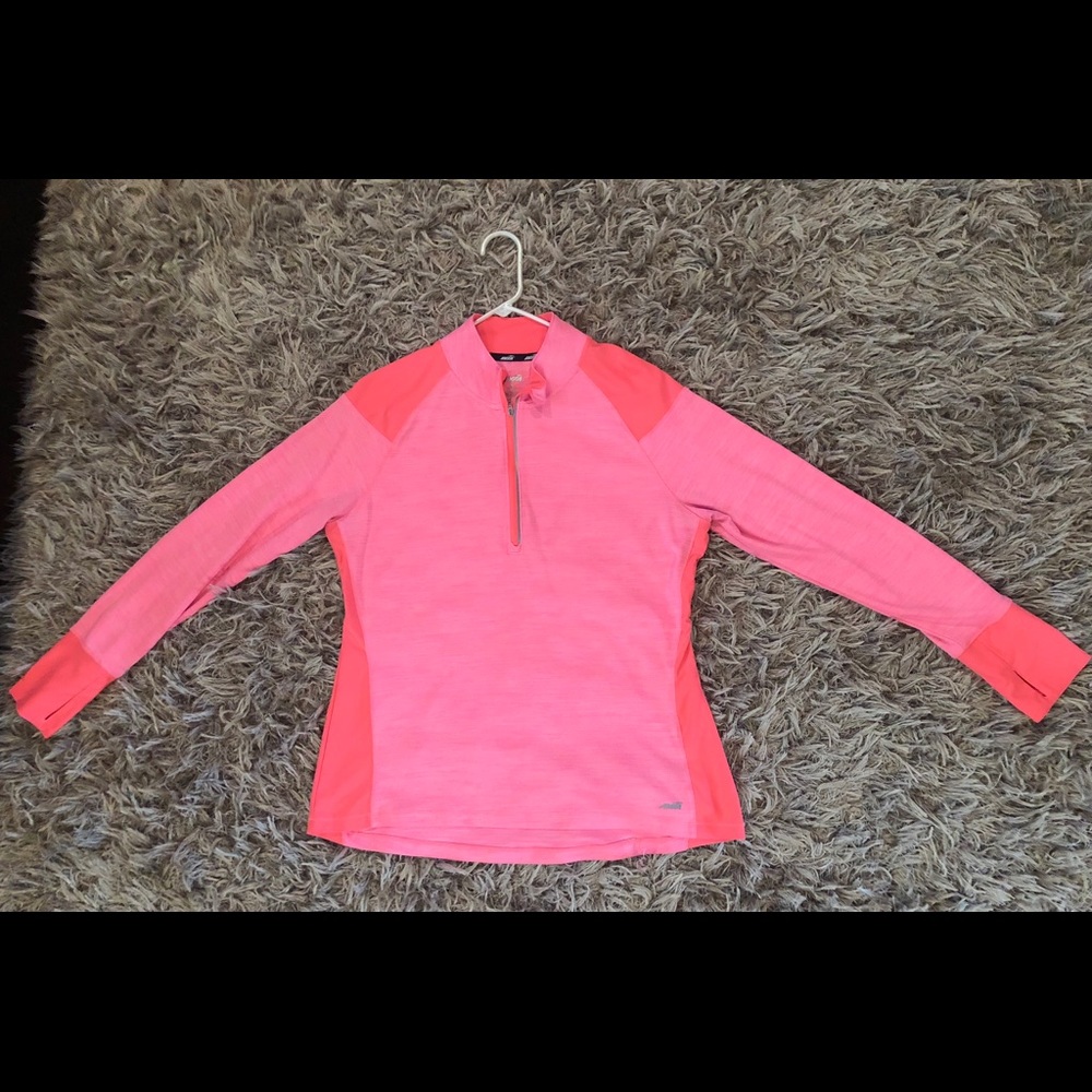 Avia Pull-over. Women’s running top. Size XL